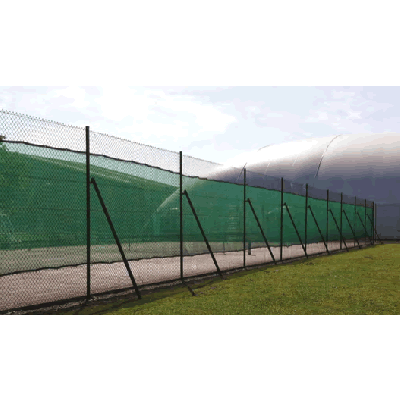Prelată rezistentă la vânt pentru teren de tenis cu dimensiunile de 12x2 m